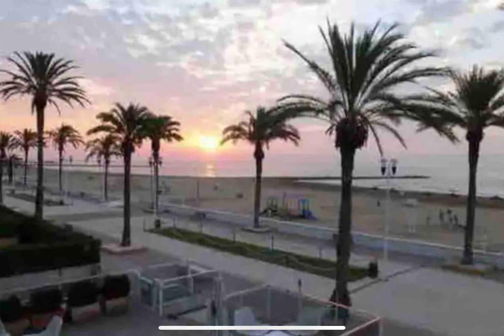 Precioso Apartamento Junto Al Mar La Pobla de Farnals Esterno foto